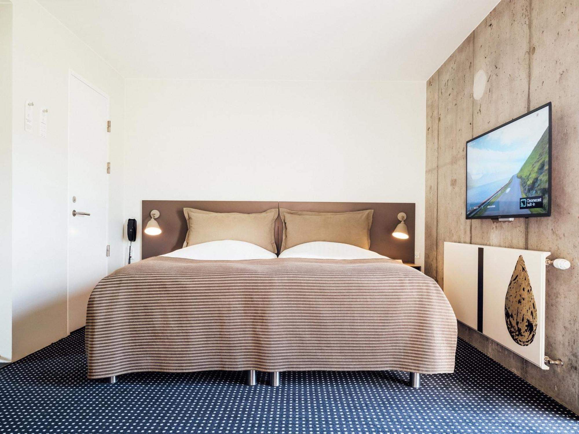 Hotel Foroyar Tórshavn Екстериор снимка