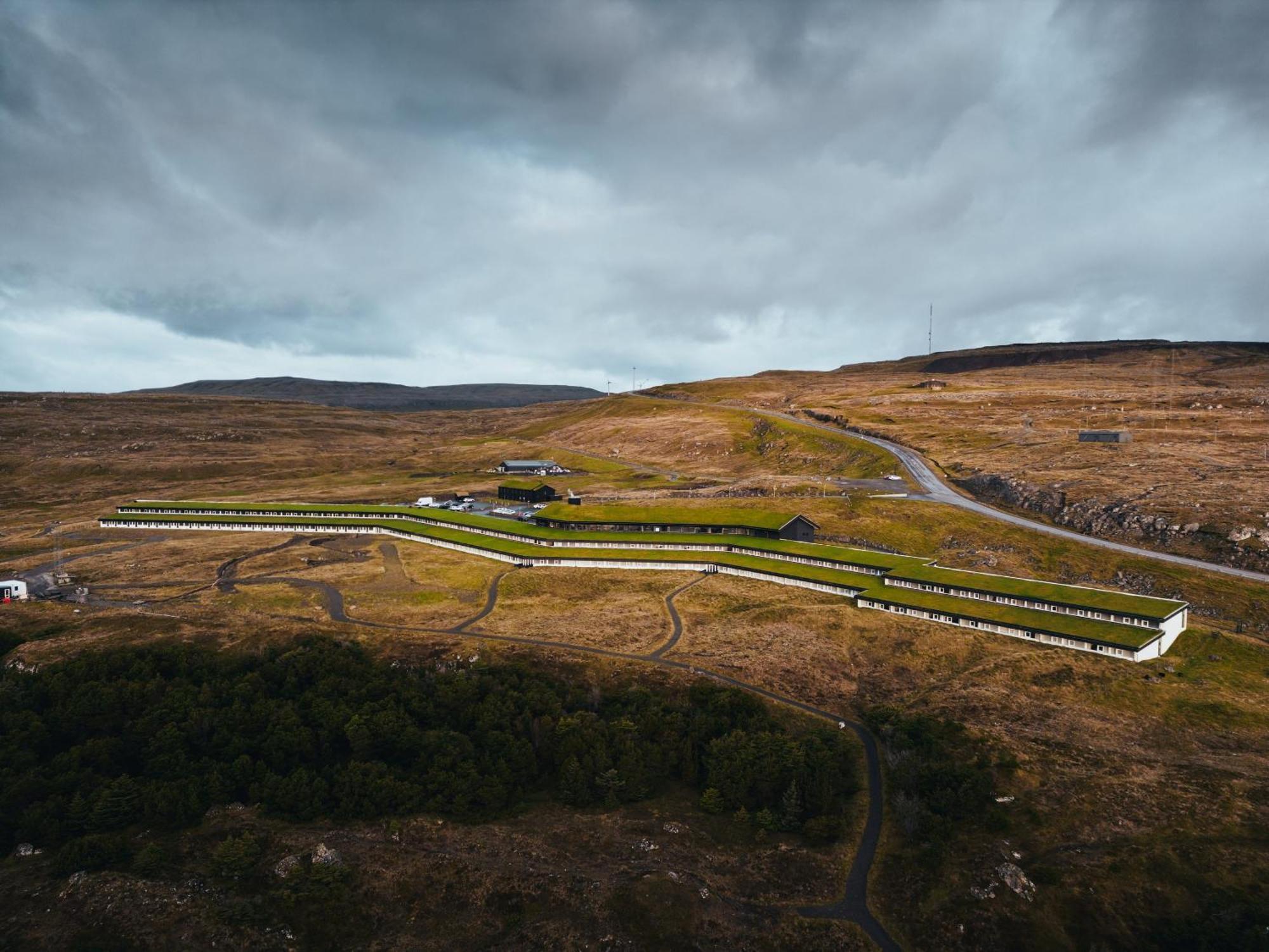 Hotel Foroyar Tórshavn Екстериор снимка