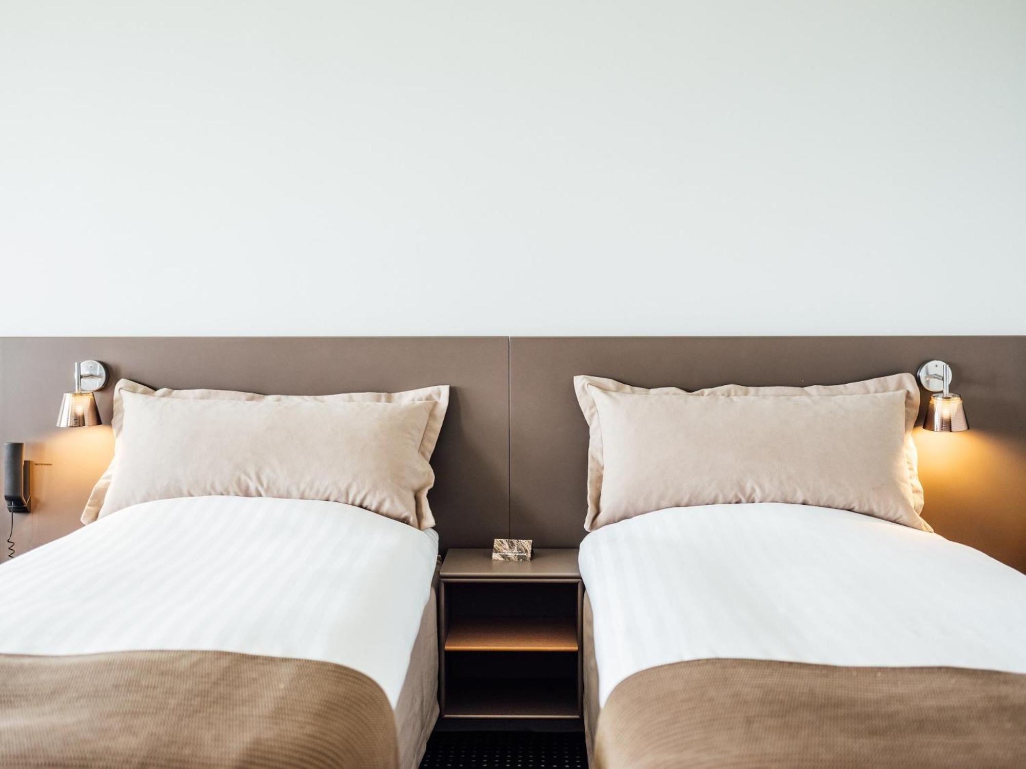 Hotel Foroyar Tórshavn Екстериор снимка