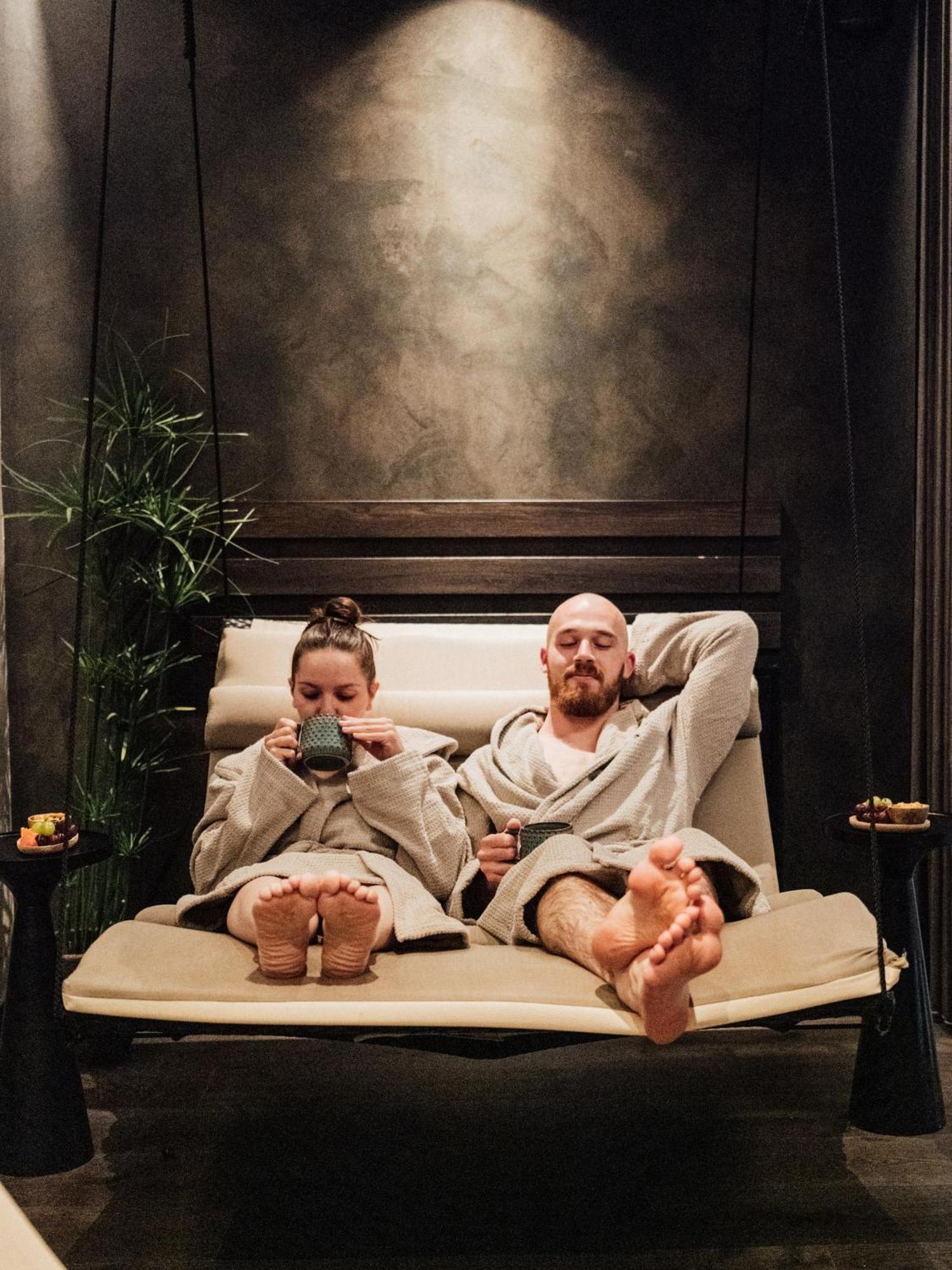 Hotel Foroyar Tórshavn Екстериор снимка