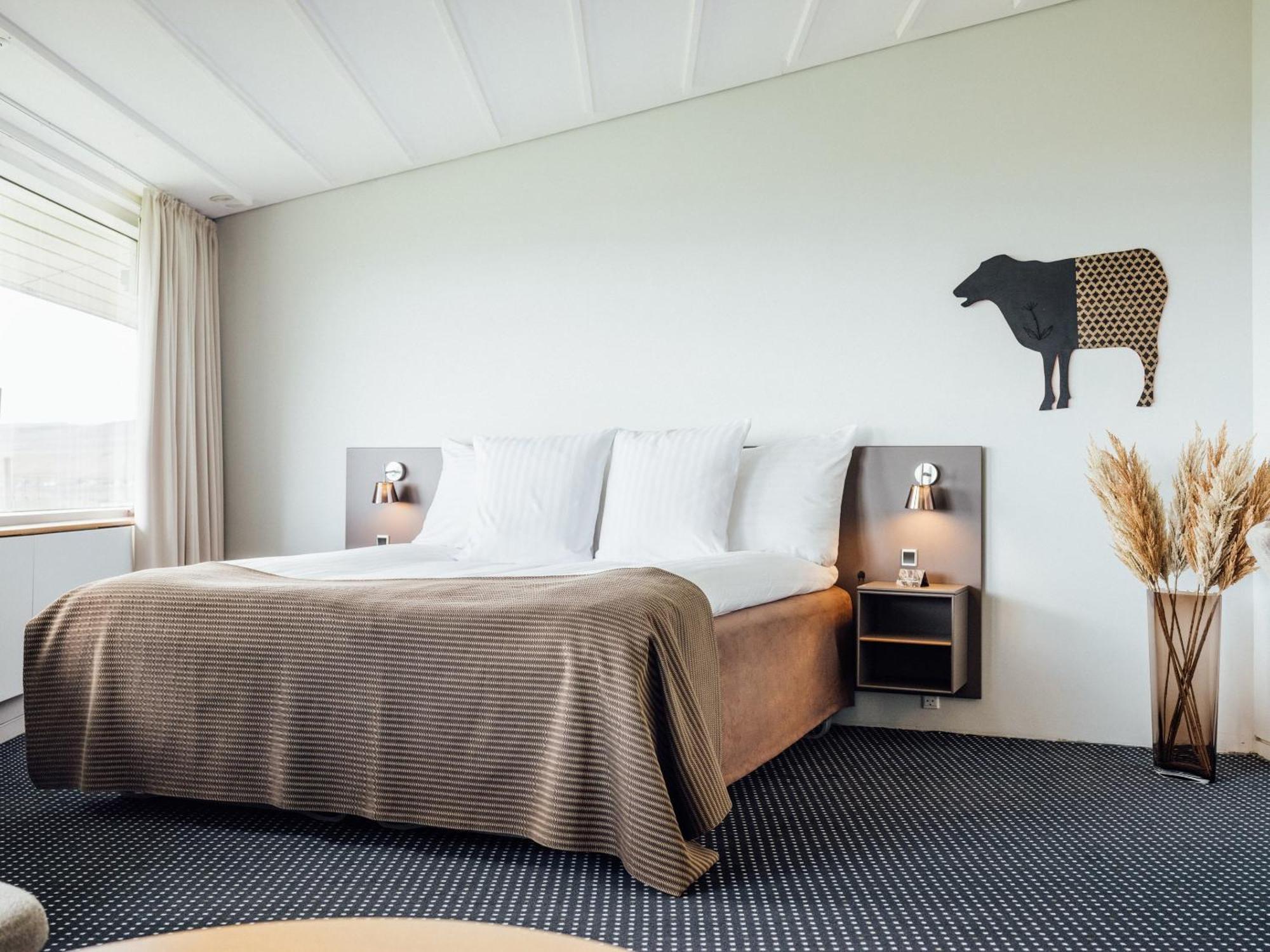 Hotel Foroyar Tórshavn Екстериор снимка