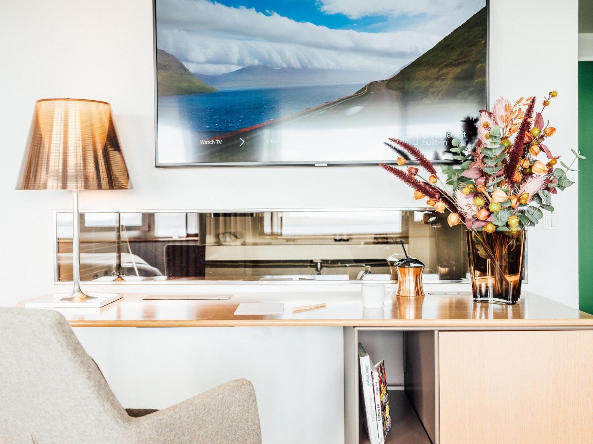 Hotel Foroyar Tórshavn Екстериор снимка