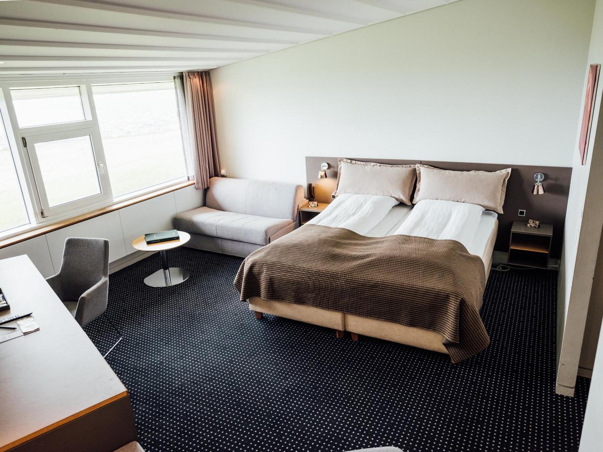 Hotel Foroyar Tórshavn Екстериор снимка