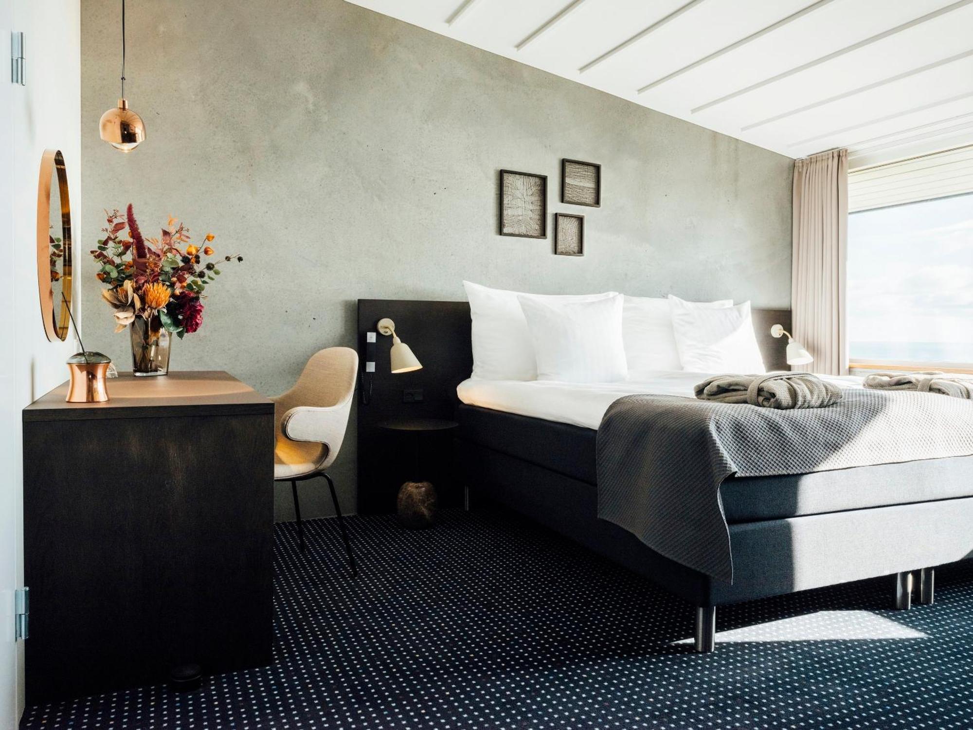 Hotel Foroyar Tórshavn Екстериор снимка